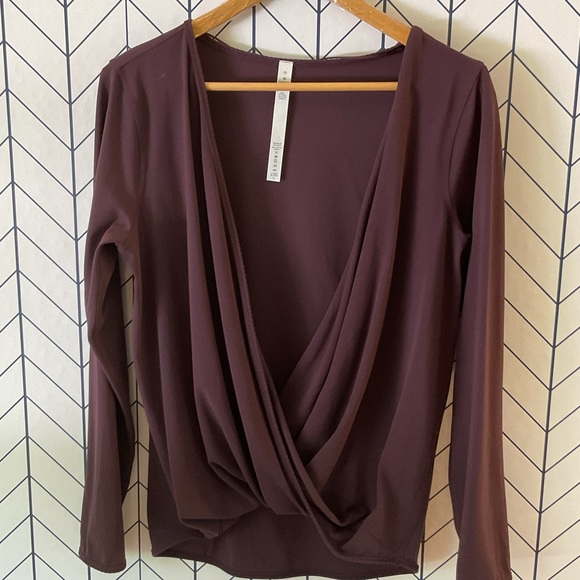 Lululemon Athletica Full Freedom wrap shirt - Picture 2 of 5